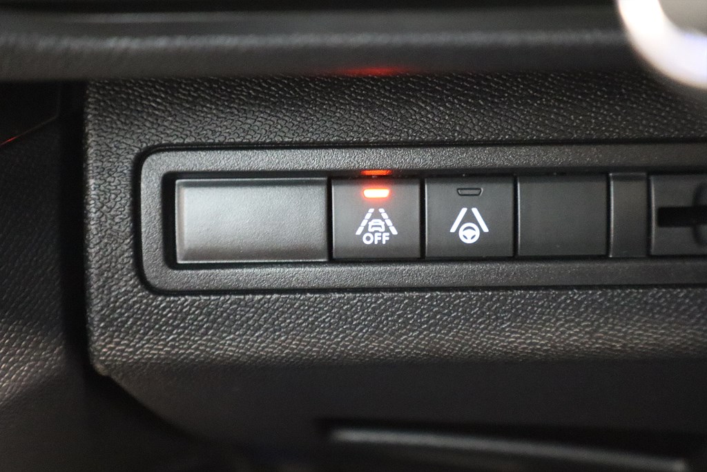 Bild på GT 1.2 PT 130hk Aut - B-KAMERA, CARPLAY