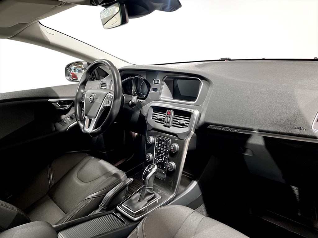 Bild på Busniess Advance Cross Country T3 152hk Aut - VOC, VÄRMARE