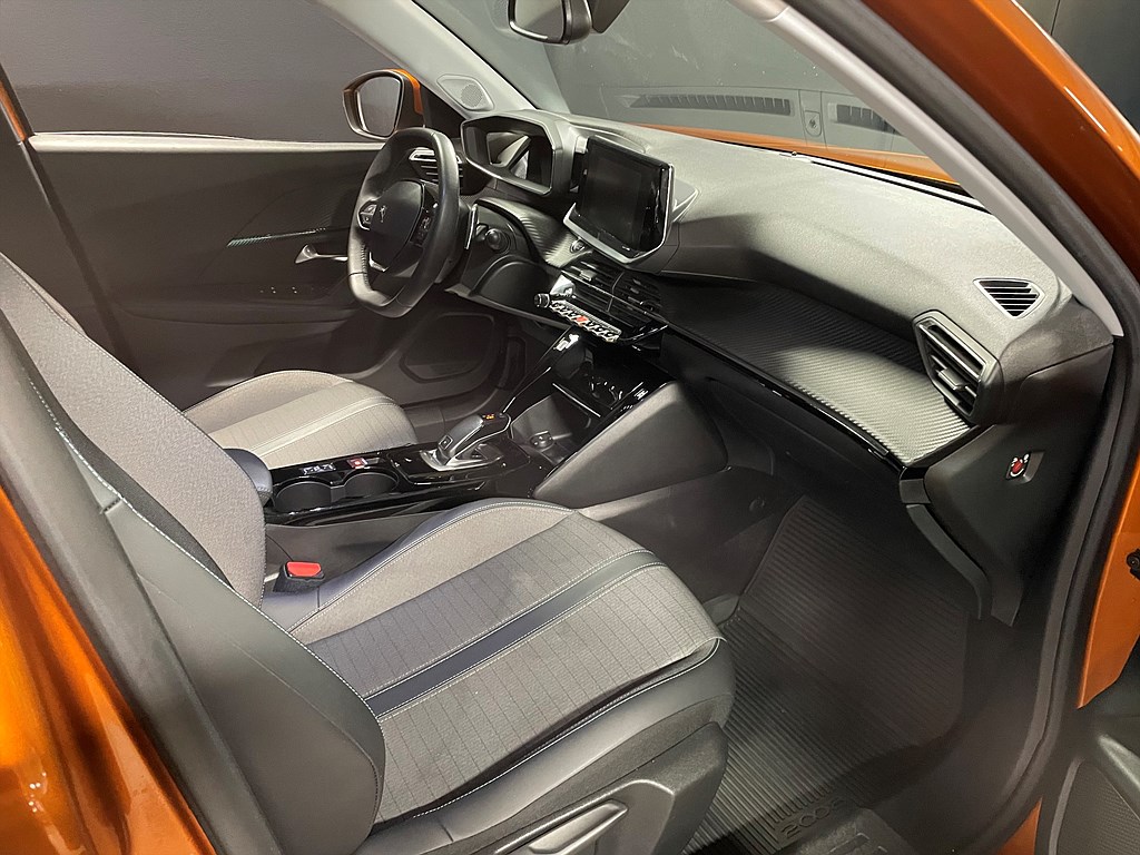 Bild på Allure 1.2 PT 130hk Aut - B-KAMERA, CARPLAY