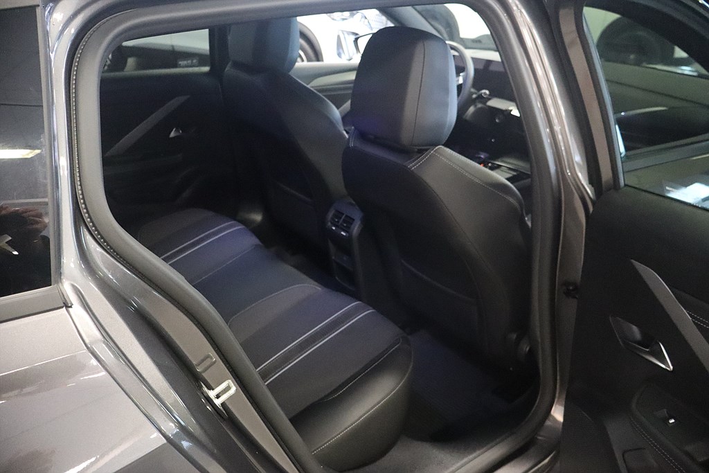 Bild på ST GS 1.2 PT 130hk Aut - B-KAMERA, CARPLAY