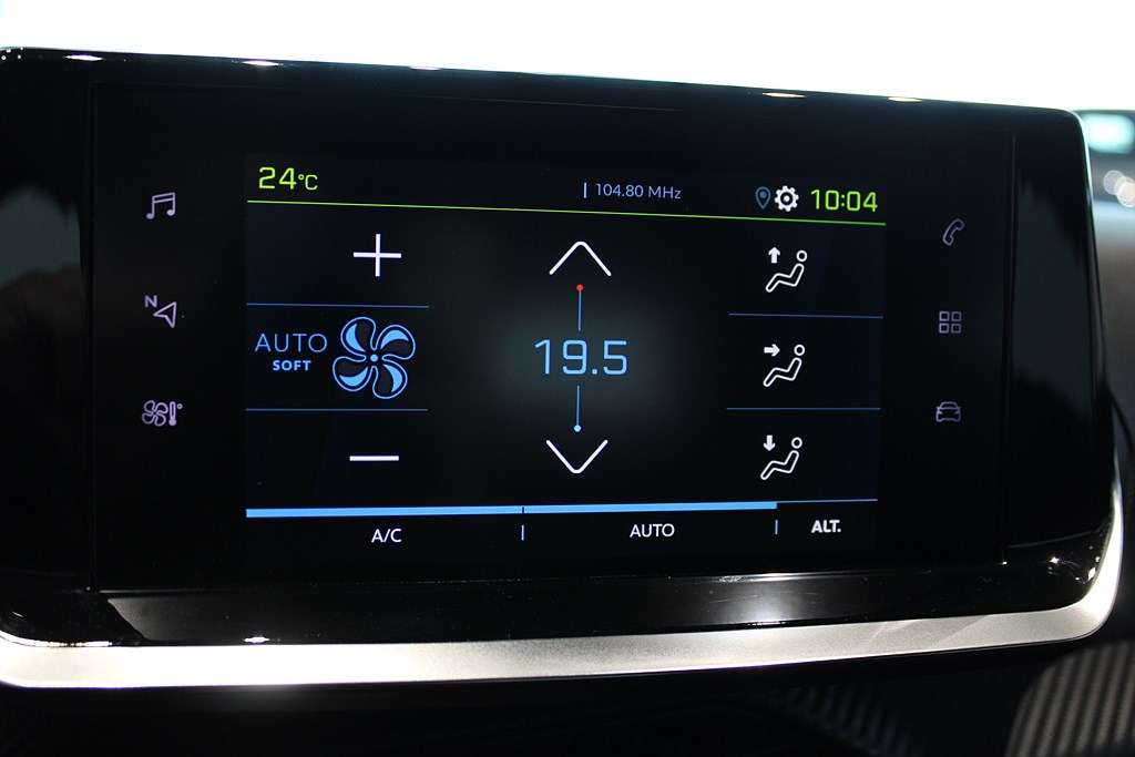 Bild på Active Pack 50kWh 136hk Aut - MOTORISERAD BAGAGELUCKA