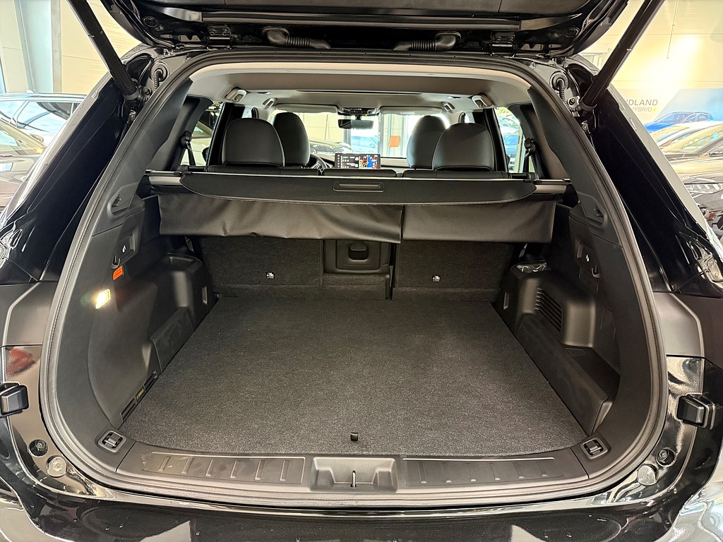 Bild på Instyle PHEV Aut 4WD - DEMO