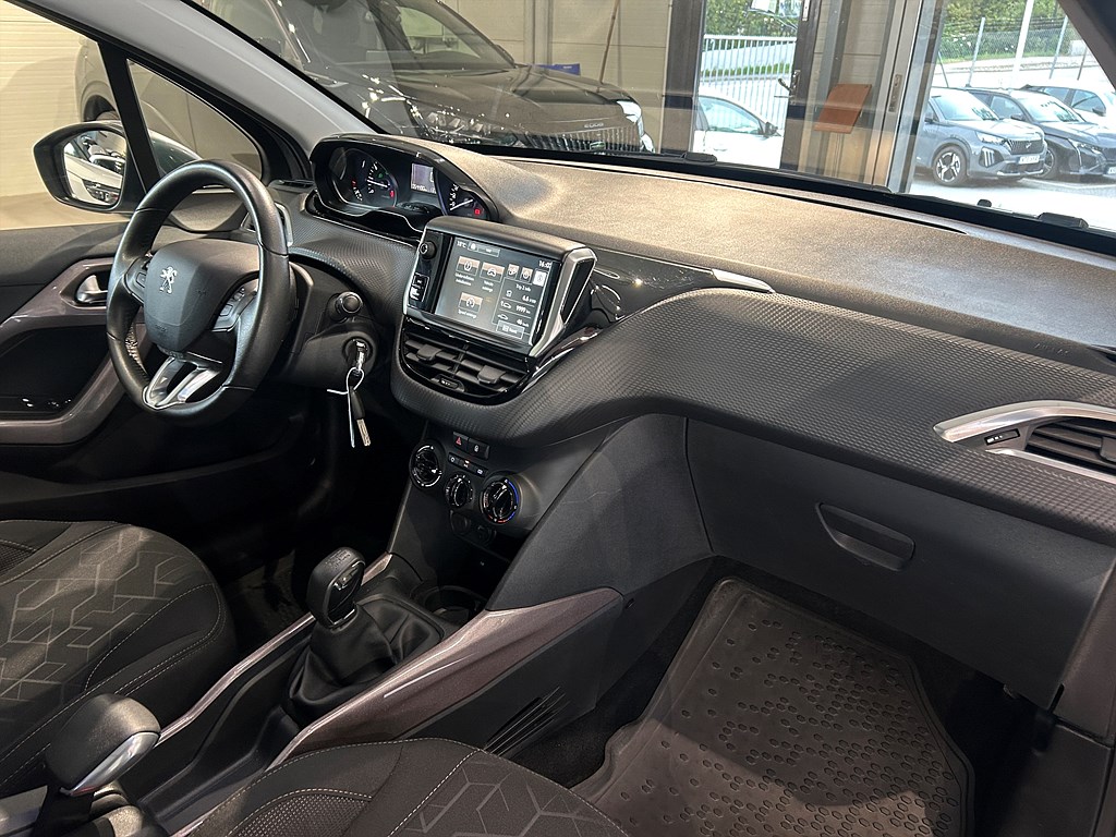 Bild på Active 1.2 VTi 82hk - PANO, BACKSENSORER