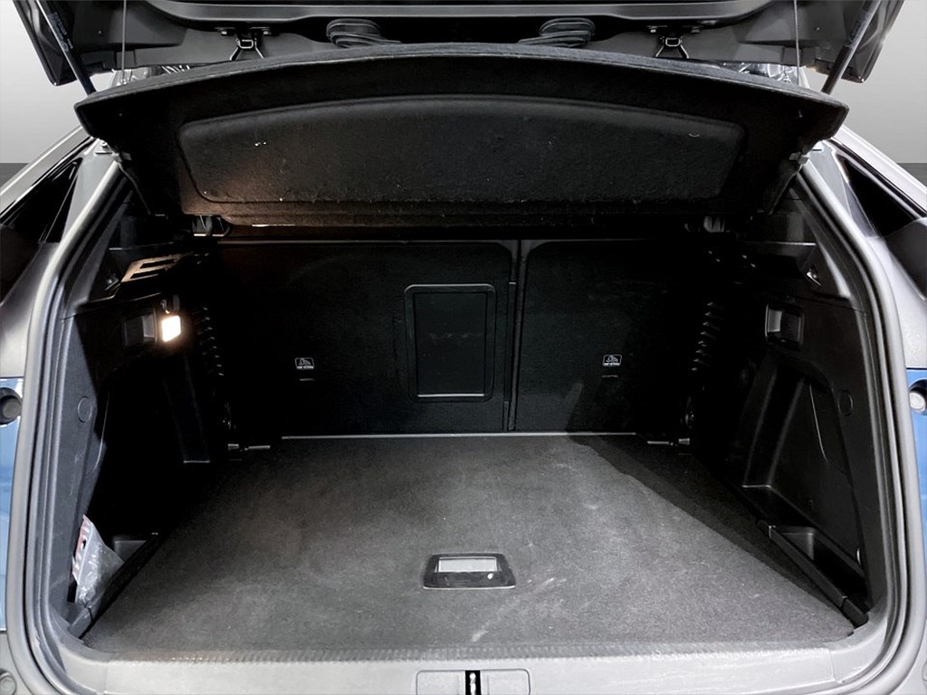 Bild på GT 1.2 PT 130hk Aut - B-KAMERA, CARPLAY