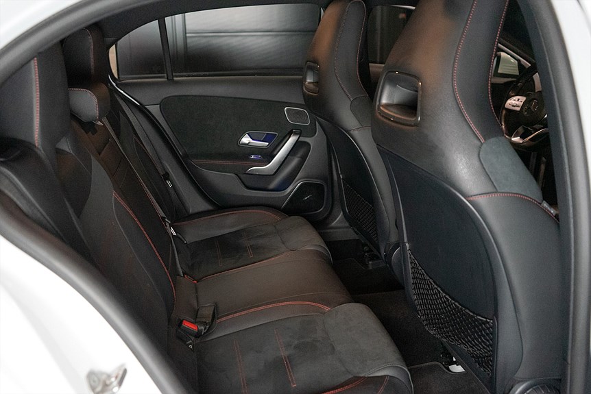 Mercedes-Benz A 250 e AMG 218hk