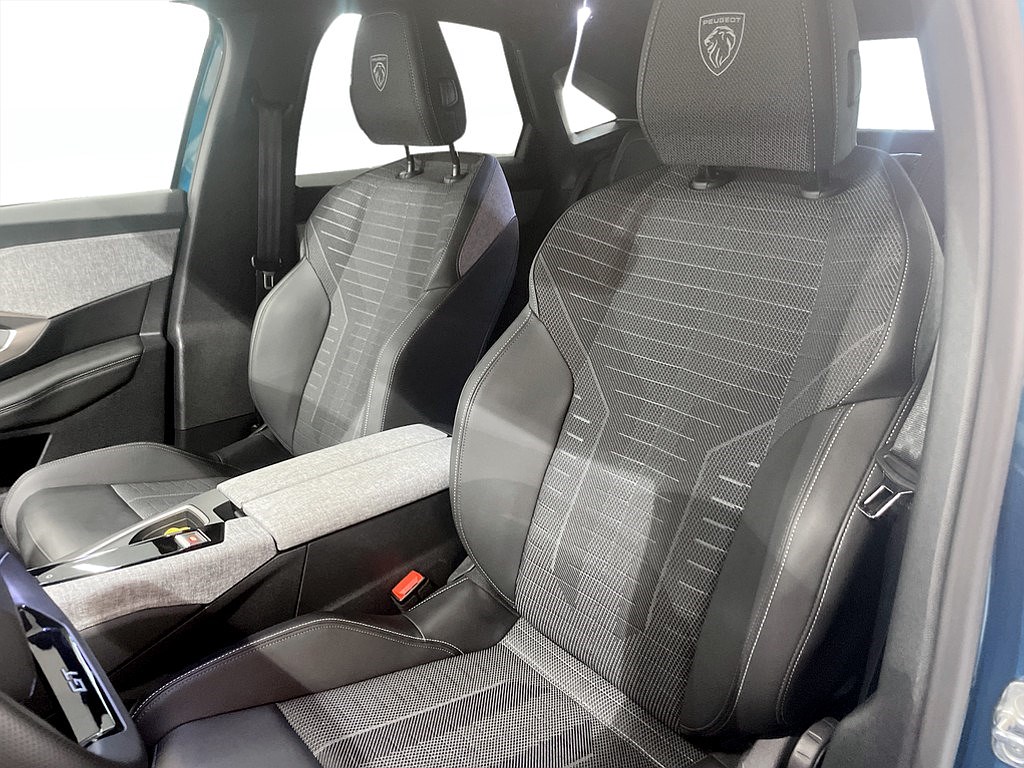 Bild på GT Hybrid 145hk Aut - B-KAMERA,CARPLAY,NAVI