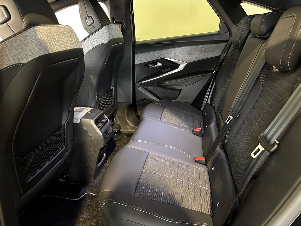 Bild på GT Hybrid 145hk Aut - B-KAMERA,CARPLAY,NAV
