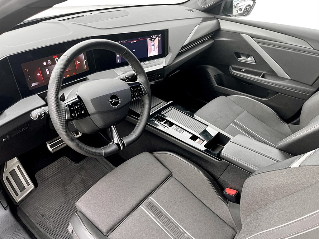 Bild på GS 5D 1.2 PT 130hk Aut - 360-KAMERA, NAV