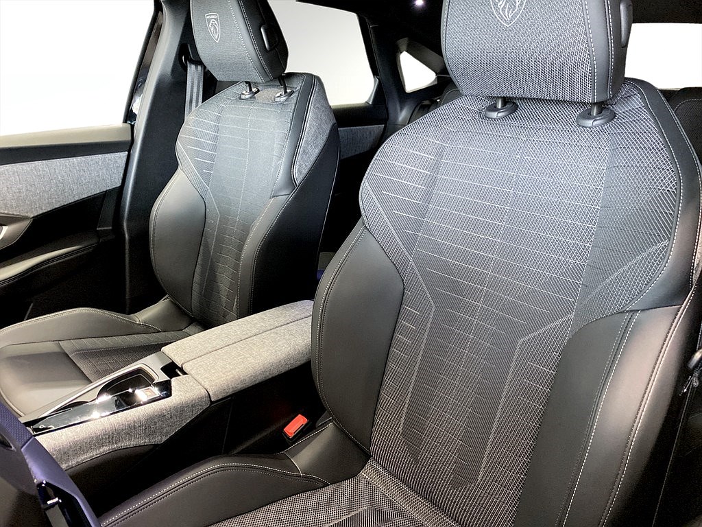 Bild på GT Hybrid 145hk Aut - B-KAMERA,CARPLAY,NAV