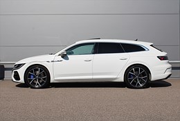 Volkswagen Arteon SB R 320hk 4M Panorama Navi Drag