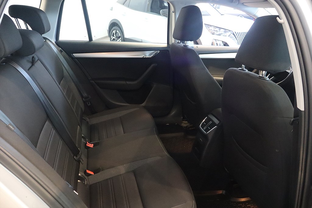 Bild på Ambition Kombi 1.0 TSI 115hk - DRAG,CARPLAY
