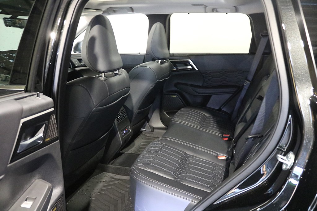 Bild på Instyle PHEV Aut 4WD - DEMO