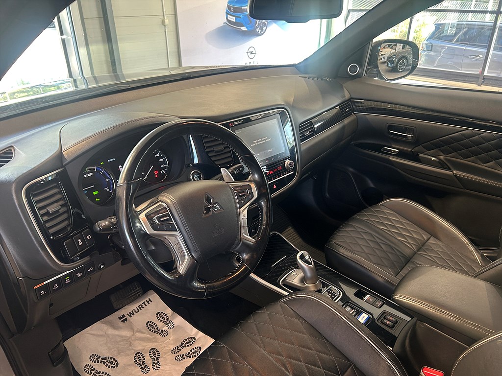 Bild på Business X PHEV 224hk Aut AWD - B-KAMERA, CARPLAY