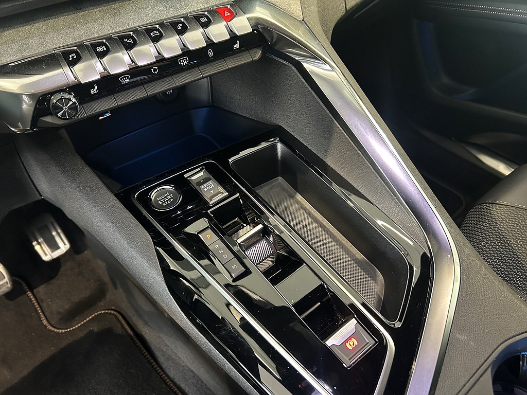 Bild på GT 1.2 PT 130hk Aut - 7-SITS, B-KAMERA, NAVI