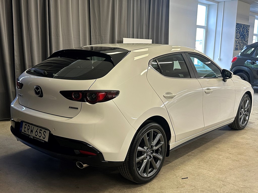 Bild på Hatchback Sky 2.0 150hk Aut - B-KAMERA, CARPLAY