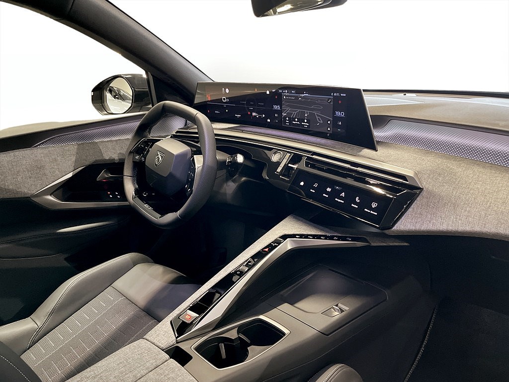 Bild på GT Hybrid 145hk Aut - 360-KAMERA,CARPLAY,NAVI