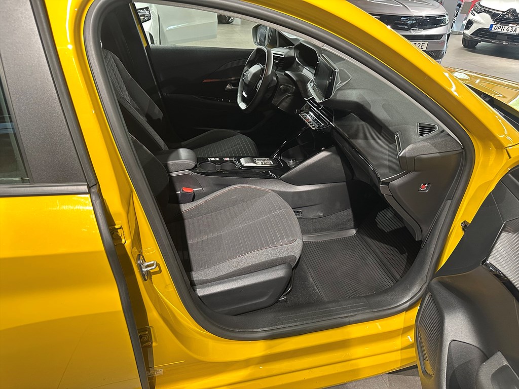 Bild på Active Pack 50kWh 136hk Aut - PDC, CARPLAY