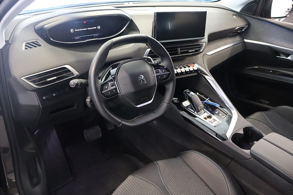 Bild på Allure Pack 1.2 PT 130hk Aut - B-KAMERA, CARPLAY