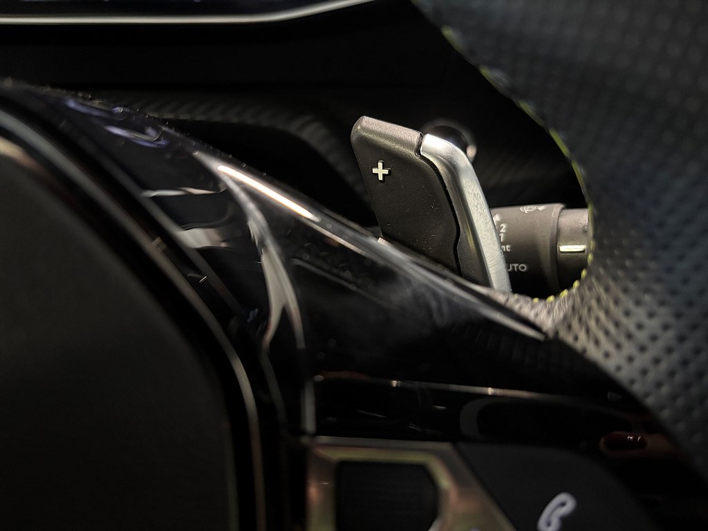 Bild på GT 1.2 PT 130hk Aut - B-KAMERA, CARPLAY, NAV