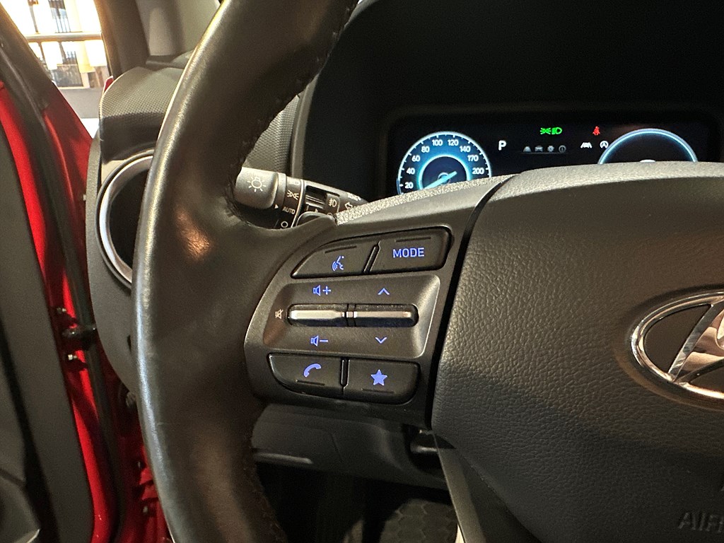 Bild på Essential 1.0 T-GDI 120hk Aut - B-KAMERA, CARPLAY, NAV