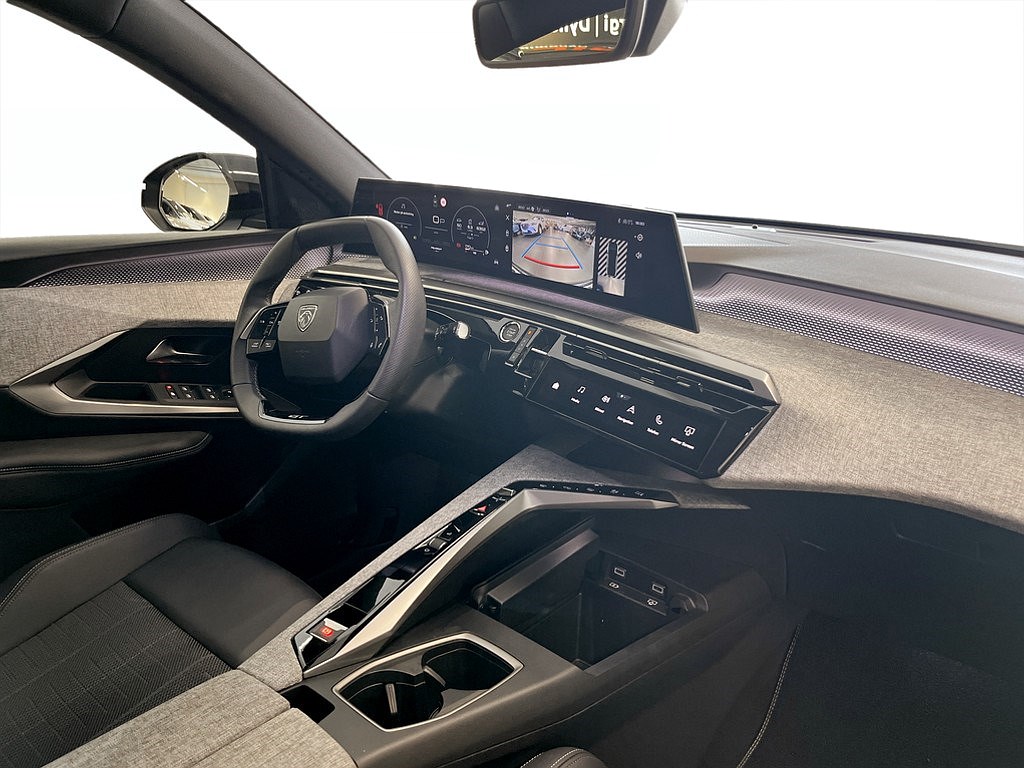 Bild på GT Hybrid 145hk Aut - B-KAMERA, RATTVÄRME