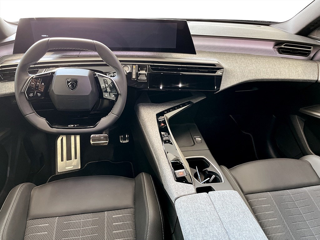 Bild på GT Hybrid 145hk Aut - B-KAMERA,CARPLAY,NAVI