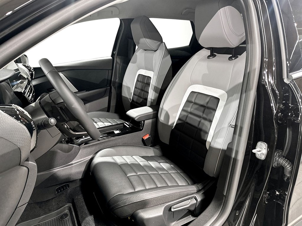Bild på FL Max Hybrid 145hk Aut - OMGÅENDE LEVERANS!