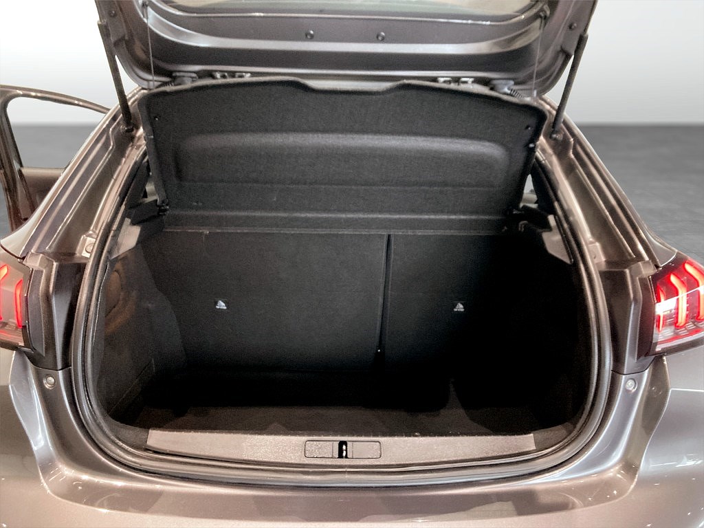 Bild på Allure 1.2 PT 100hk - CARPLAY, BACKSENSORER
