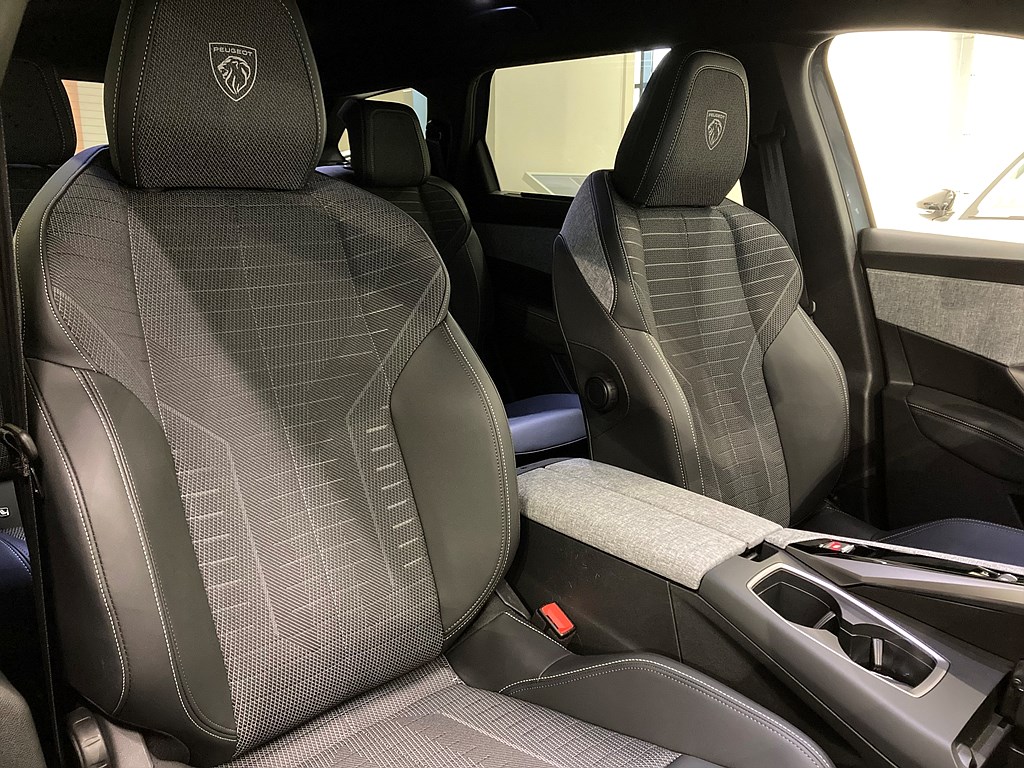 Bild på GT Hybrid 145hk Aut - 7-SITS,B-KAMERA,NAV