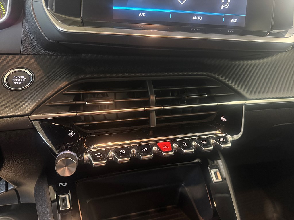 Bild på Active Pack 50kWh 136hk Aut - CARPLAY