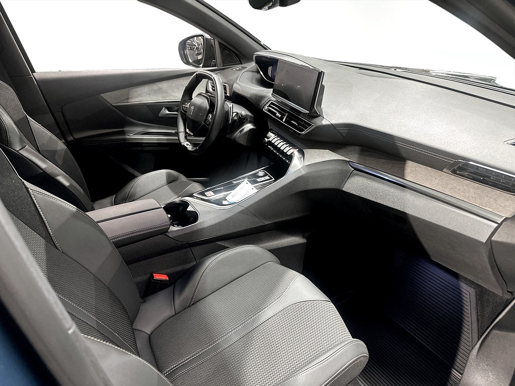 Bild på GT 1.2 PT 130hk Aut - B-KAMERA,NAVI,CARPLAY