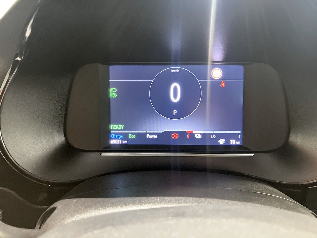 Bild på GS 136hk Aut - B-KAMERA, CARPLAY