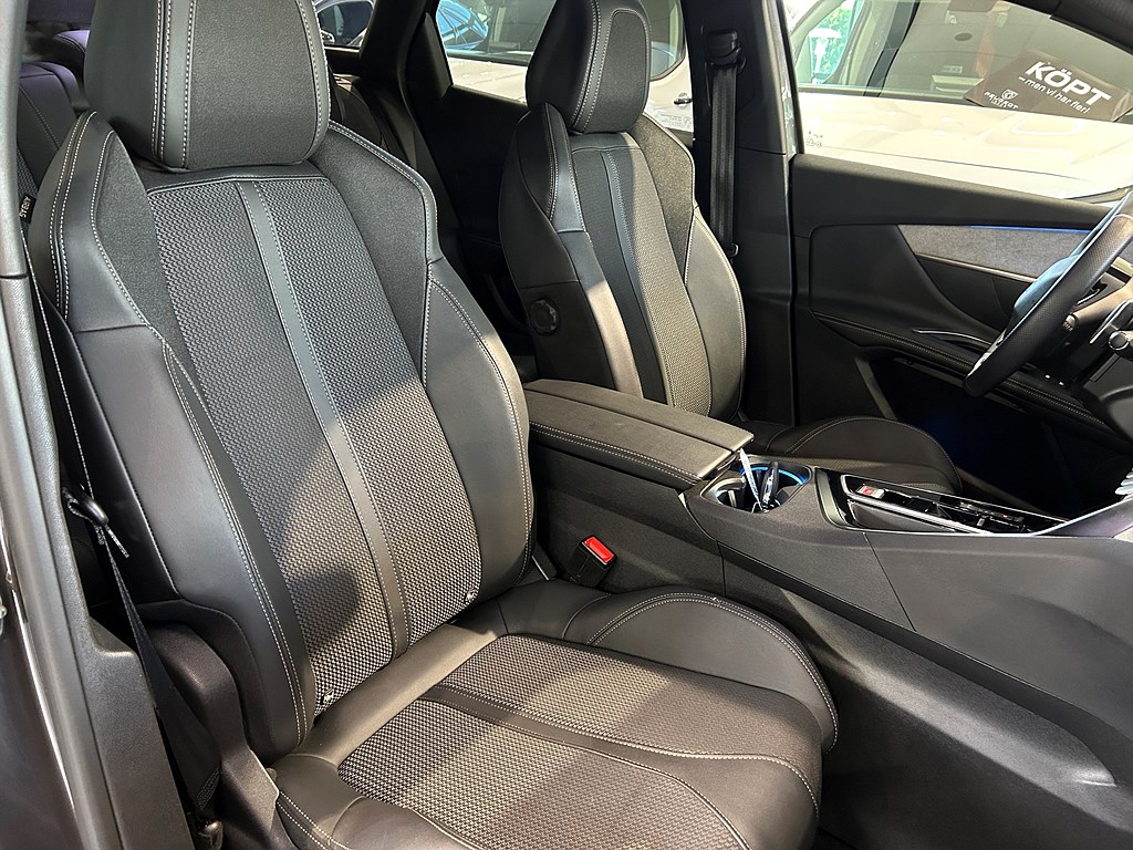 Bild på GT 1.2 PT 130hk Aut - B-KAMERA, CARPLAY