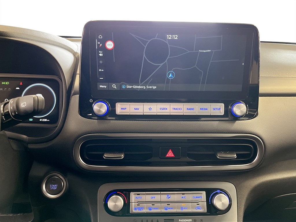 Bild på Essential 39.2 kWh 136hk Aut - B-KAMERA, CARPLAY
