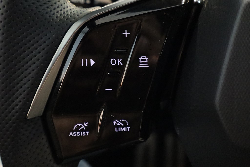 Bild på GT HYBRID 145hk Aut - 7-SITS,360-KAMERA