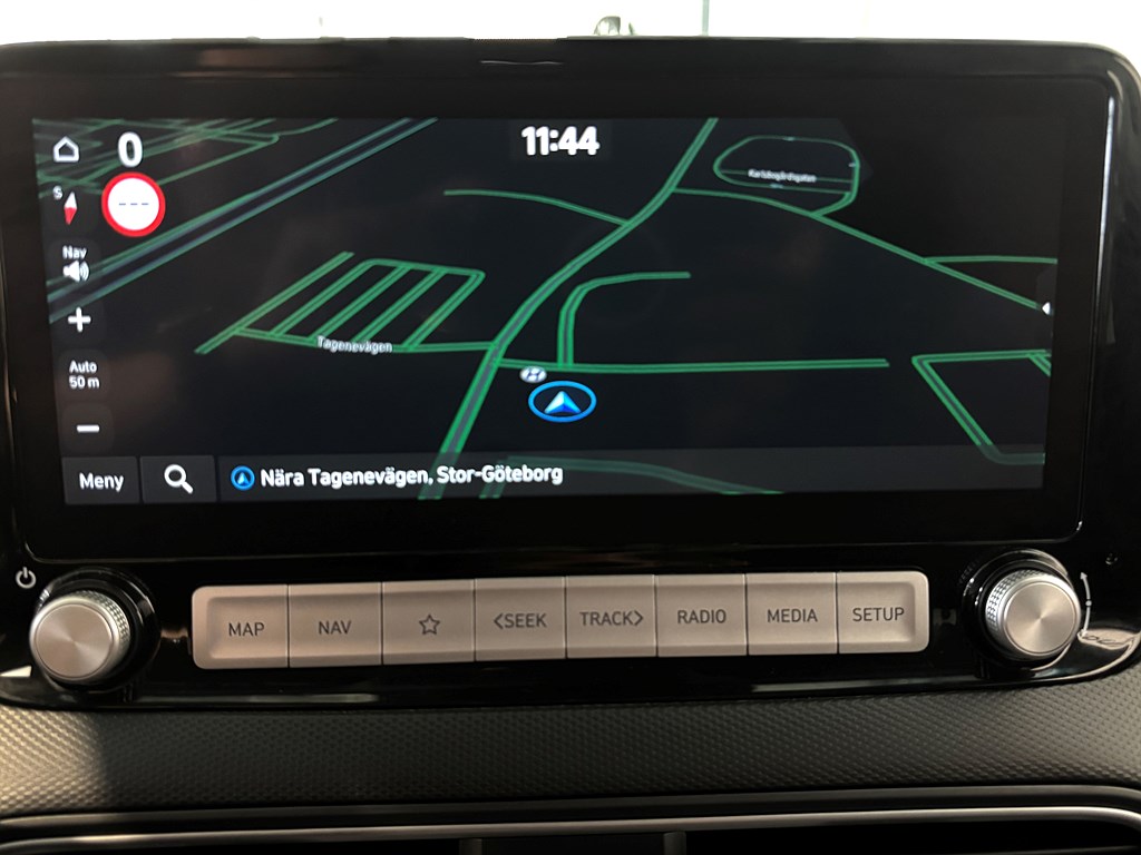 Bild på Advanced EV Electric 64kWh 204hk - DRAG, B-KAMERA, NAV