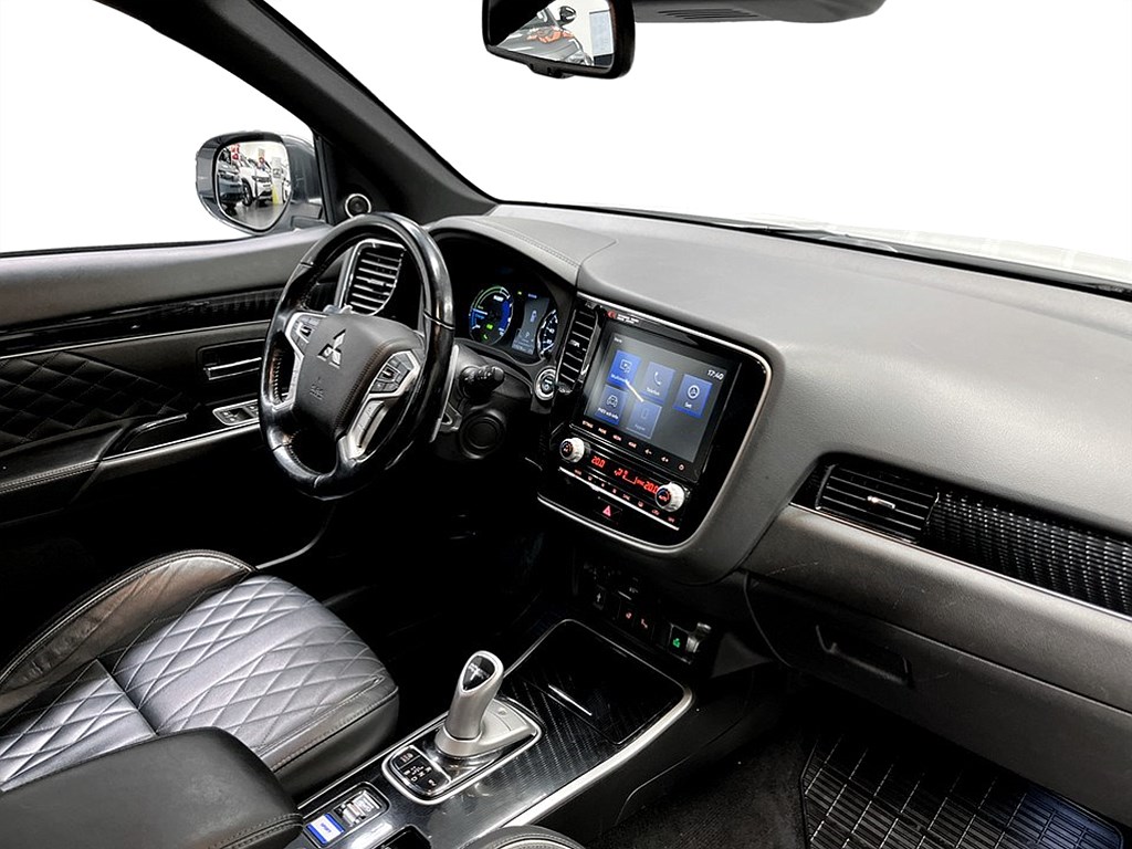 Bild på Business PHEV 224hk Aut 4WD - DRAG,B-KAMERA,ELSTOL