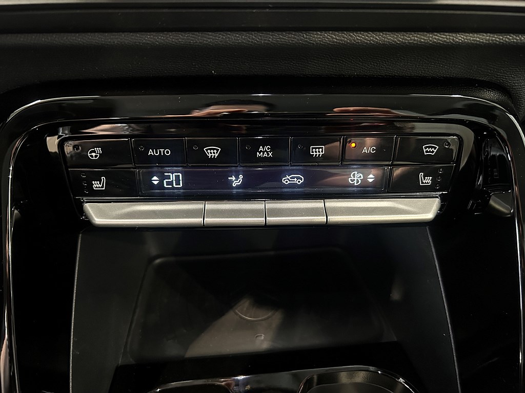 Bild på MAX Hybrid 136hk - DEMO