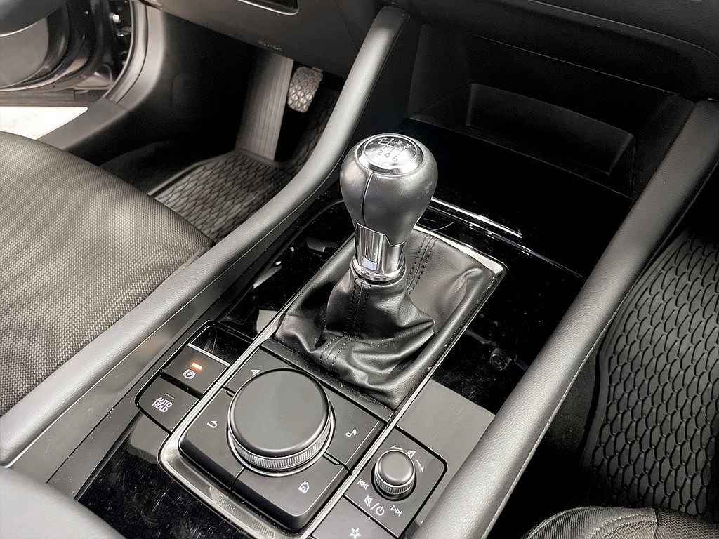 Bild på Hatchback Sky 2.0 150hk - B-KAMERA, CARPLAY