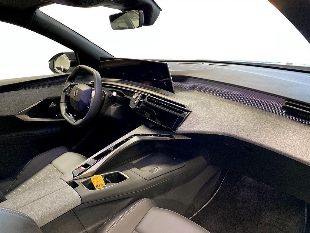 Bild på GT Hybrid 145hk Aut - 7-SITS, B-KAMERA