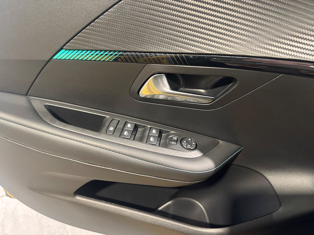 Bild på Allure Pack 50kWh 136hk Aut - B-KAMERA, CARPLAY