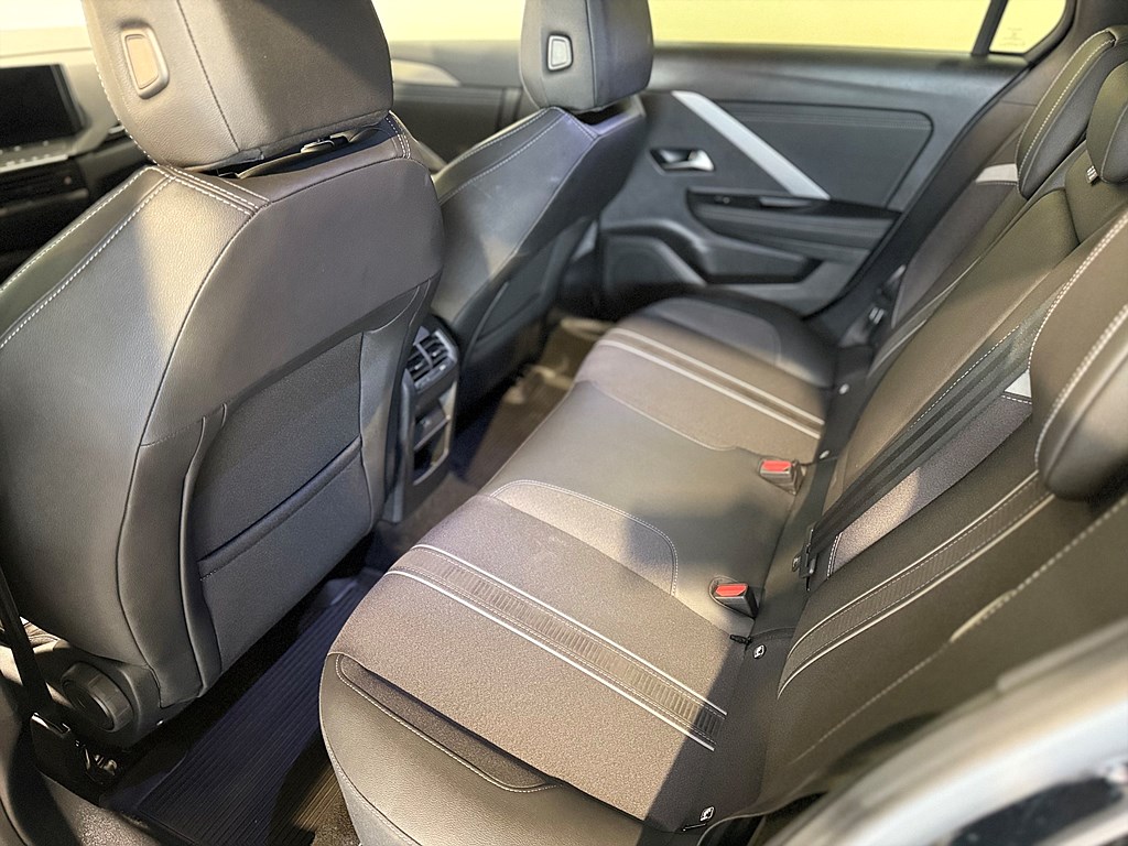 Bild på ST GS 1.2 PT 130hk Aut - B-KAMERA, CARPLAY, RATTVÄRME