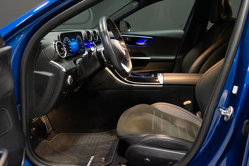 Mercedes C 300 e AMG Night Sedan 313hk