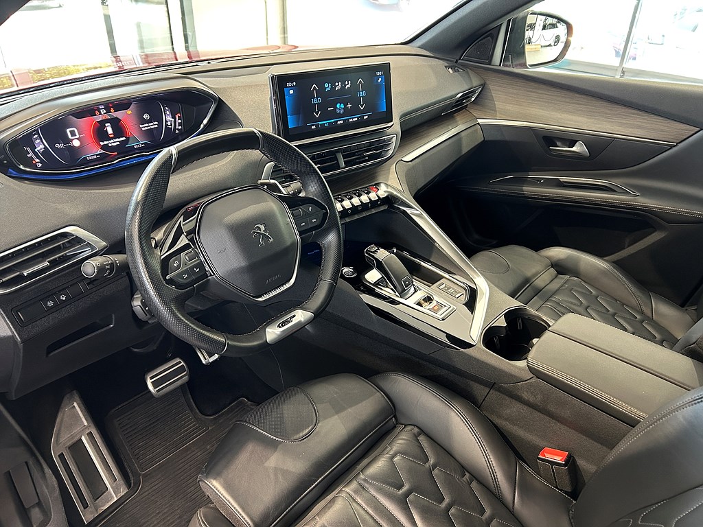 Bild på GT 1.2 PT 130hk Aut - B-KAMERA,CARPLAY,NAV