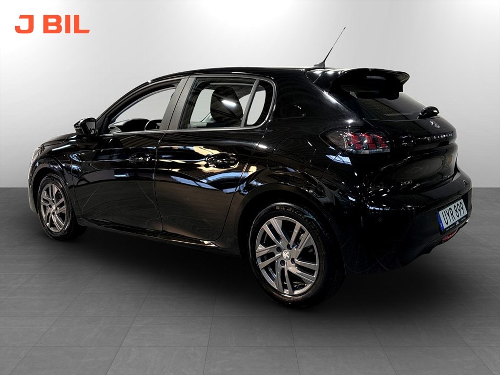 Bild på Active Pack 1.2 PT 100hk Aut - CARPLAY, BACKSENSORER