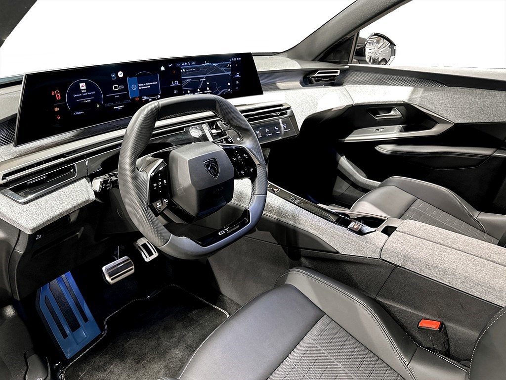 Bild på GT Hybrid 145hk Aut - WIDESCREEN,7-SITS,CARPLAY
