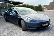 TESLA MODEL 3 Long Range AWD 440hk