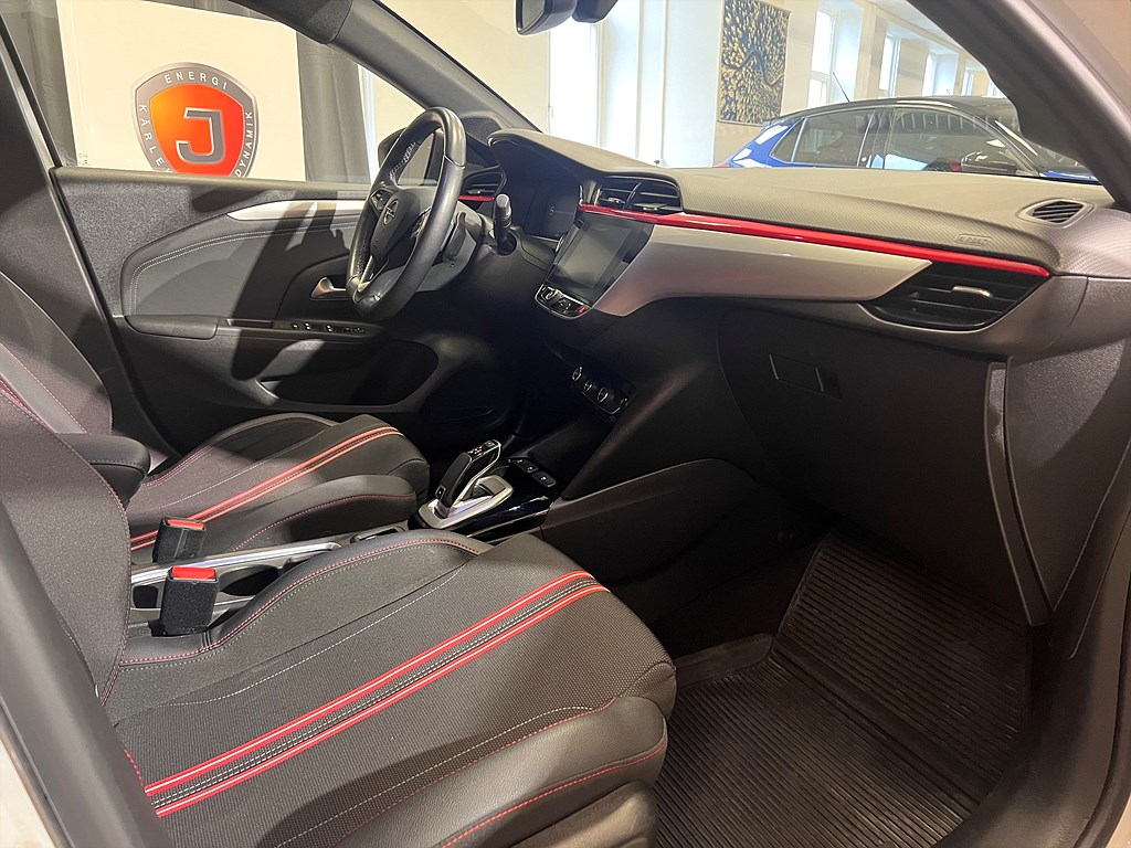 Bild på Ultimate 1.2 PT 130hk Aut - B-KAMERA, CARPLAY