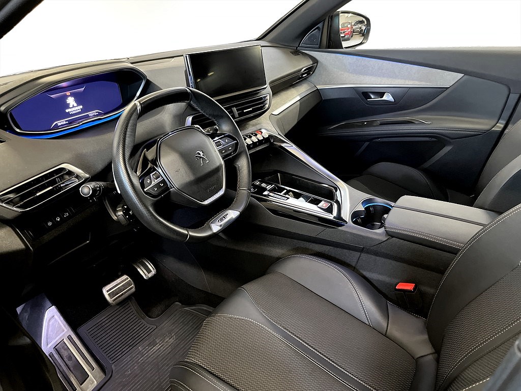 Bild på GT 1.2 PT 130hk Aut - B-KAMERA, CARPLAY