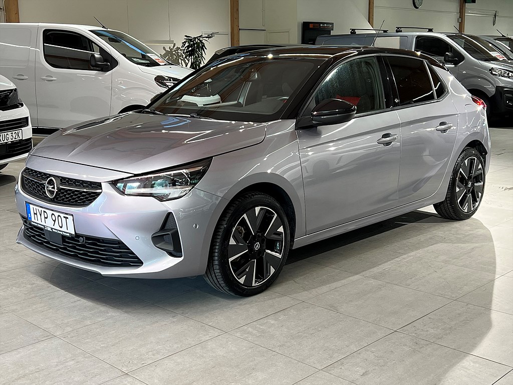 Bild på GSI 50kWh 136hk Aut - B-KAMERA, CARPLAY